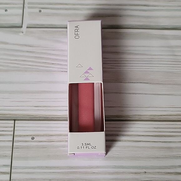 Ofra Lip Gloss Love  - Picture 1 of 6